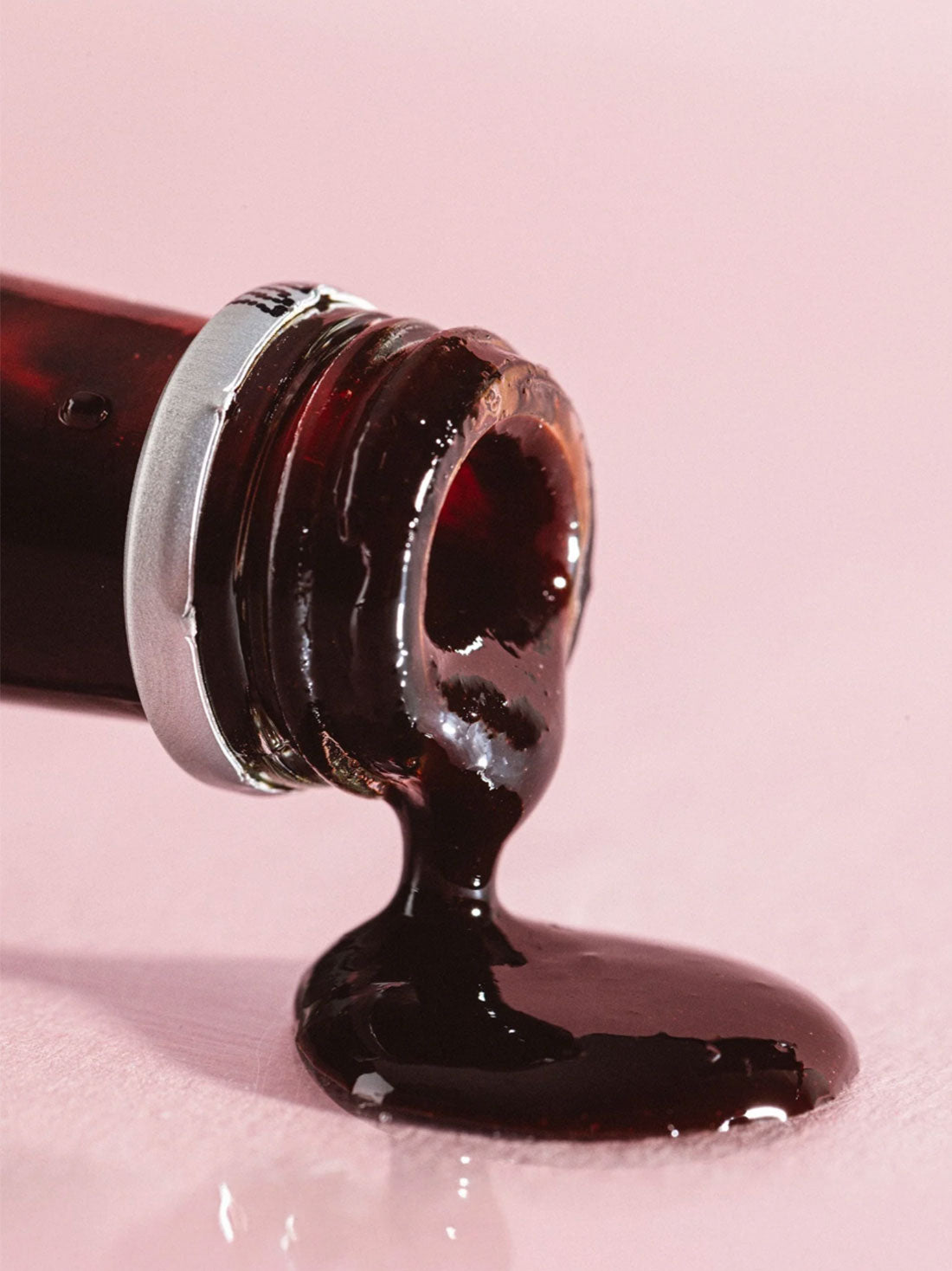 SuperDetoxGut_LiverResetElixir-4.jpg
SuperDetox elixir bottle detail showing natural ingredients, handcrafted gut and liver detox supplement with lactofermented beetroot and black mulberry