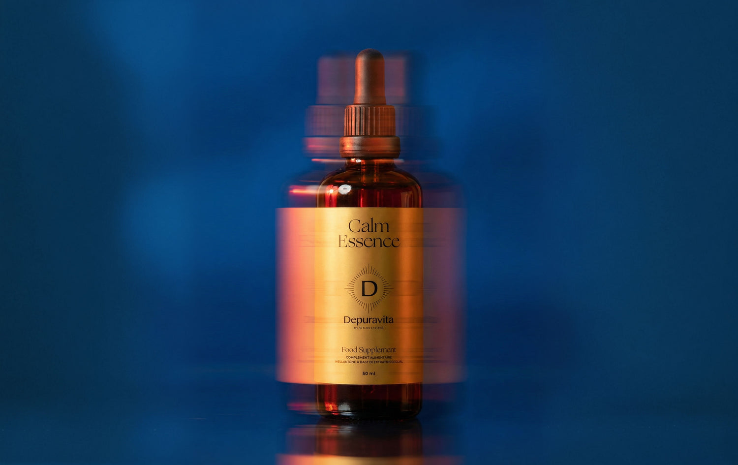 Depuravita calm drop tincture image with blu background